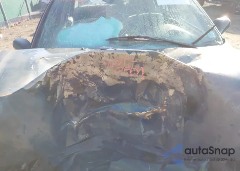 2001 Toyota Corolla Le z USA, uszkodzony, nr VIN 2T1BR12E31C458278